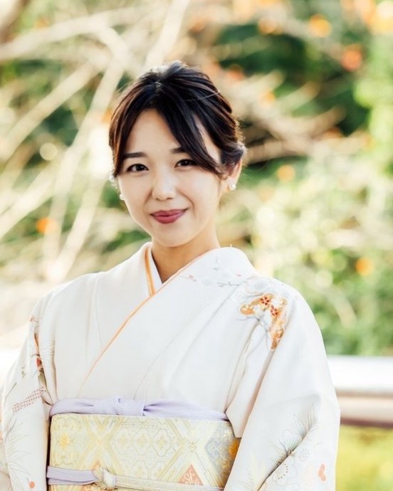 Nanae en kimono